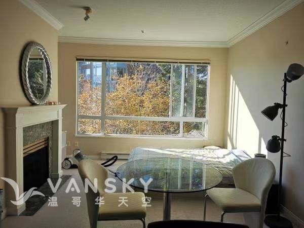 260430175552_living rm dinning table.jpg
